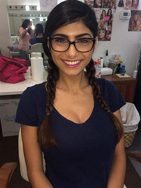 Pounding Mia Khalifa! 